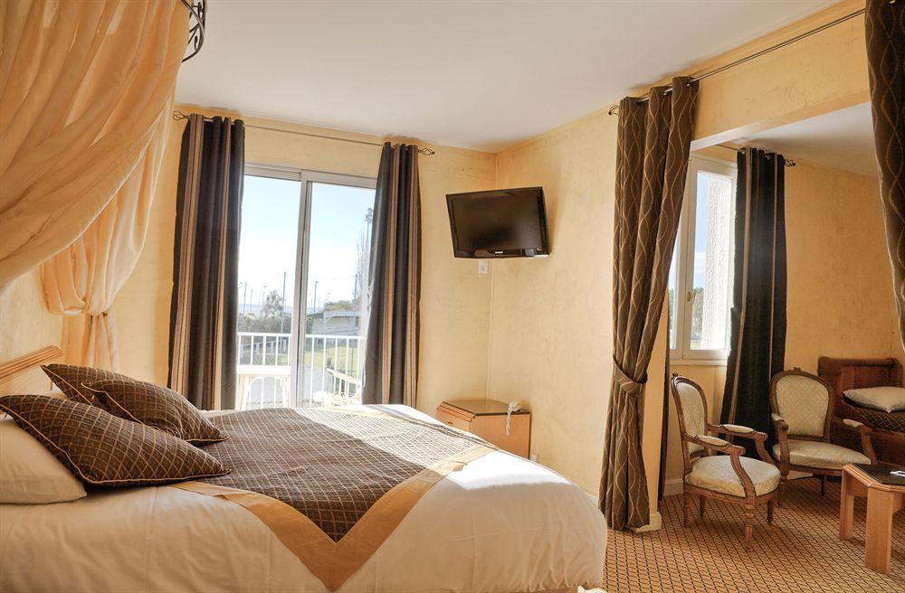 Hotel Et Spa Les Cleunes Oleron 생-트로장-레-뱅 객실 사진