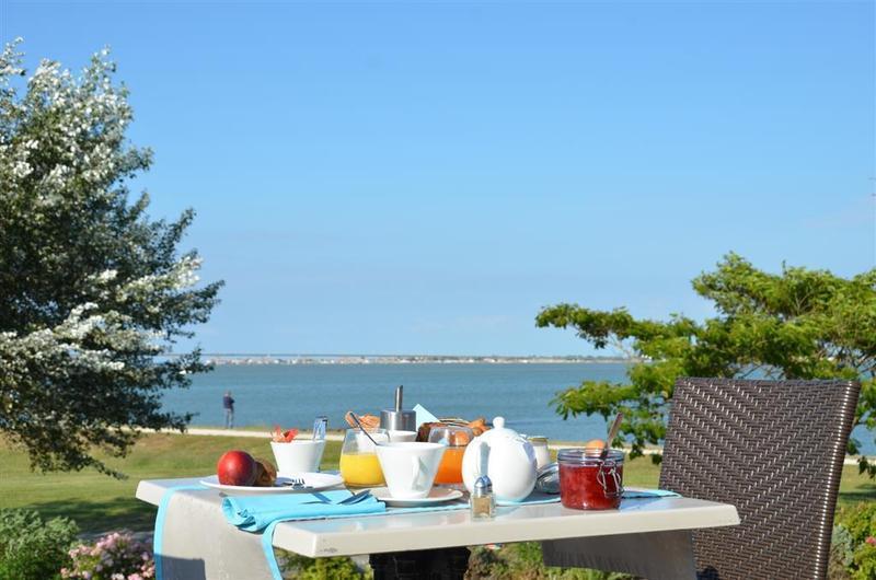 Hotel Et Spa Les Cleunes Oleron 생-트로장-레-뱅 외부 사진