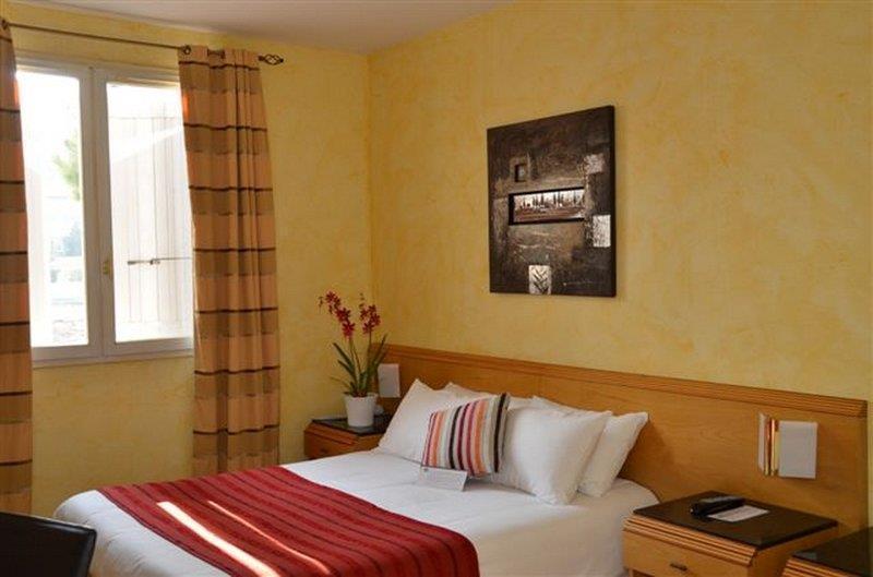 Hotel Et Spa Les Cleunes Oleron 생-트로장-레-뱅 외부 사진