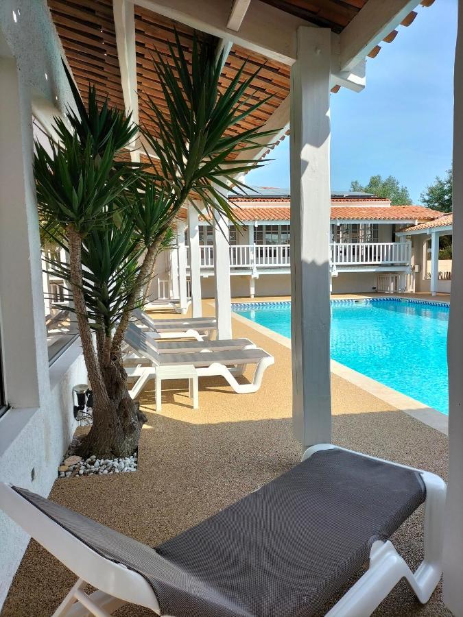 Hotel Et Spa Les Cleunes Oleron 생-트로장-레-뱅 외부 사진