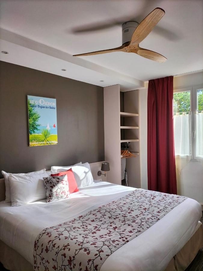 Hotel Et Spa Les Cleunes Oleron 생-트로장-레-뱅 외부 사진