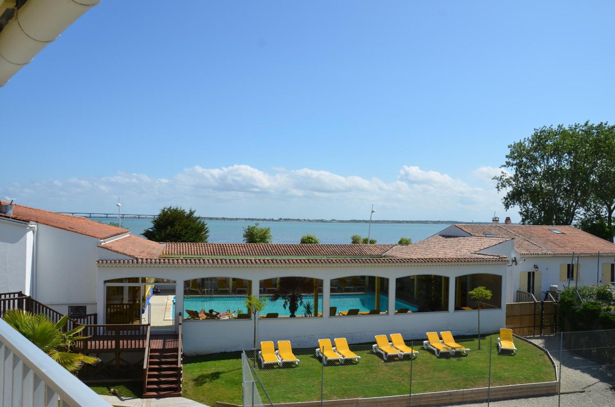 Hotel Et Spa Les Cleunes Oleron 생-트로장-레-뱅 외부 사진