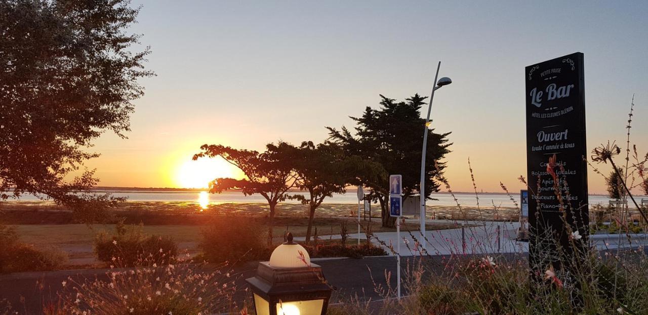 Hotel Et Spa Les Cleunes Oleron 생-트로장-레-뱅 외부 사진